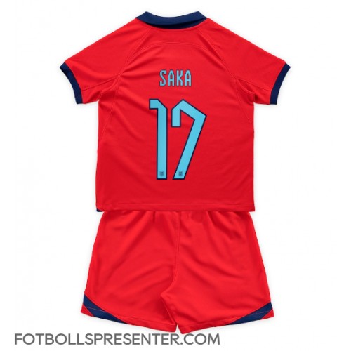 England Bukayo Saka #17 Bortatröja Barn VM 2022 Kortärmad (+ korta byxor)